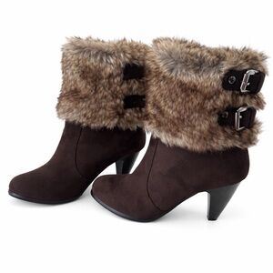 Ashro Brown Ankle Fur Boots with Buckle Detail Cozy Chic Heels Size 7